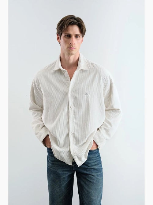 Chemise oversize en gabardine texturée avec fermeture boutonnée giesto - Kiabi Chemise oversize en gabardine texturée avec fermeture boutonnée giesto - Kiabi