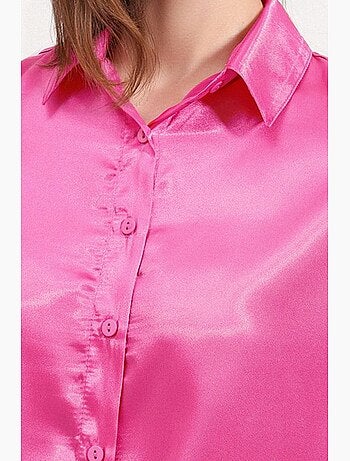 Chemise oversize en satin boutonnée sur le devant bdart