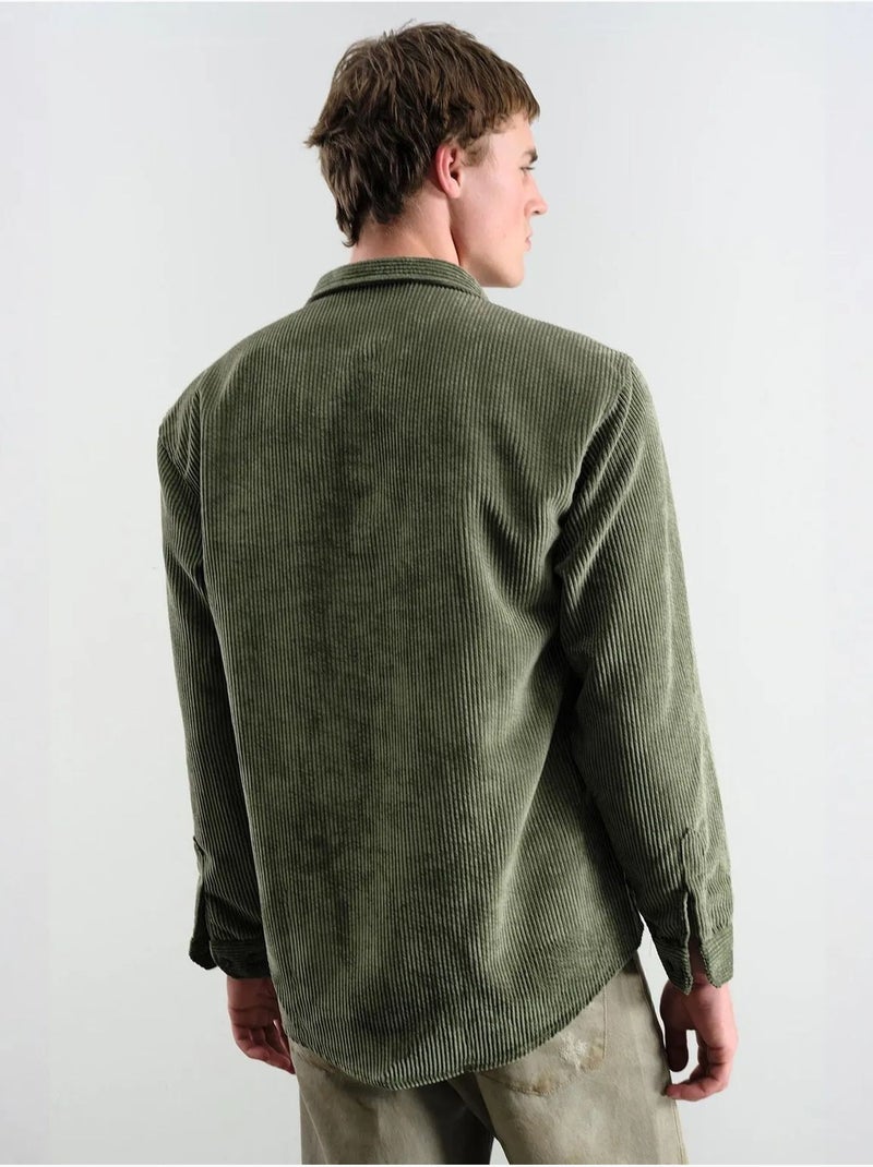 Chemise oversize en velours côtelé à manches longues et boutons Kaki - Kiabi
