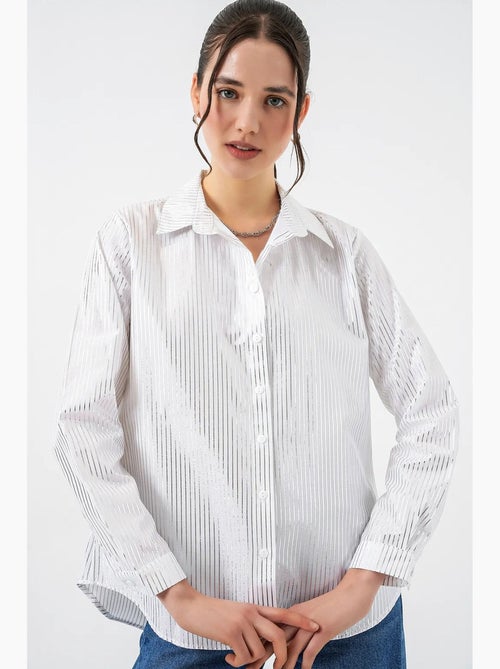 Chemise oversize imprimée à motif abstrait bdart - Kiabi Chemise oversize imprimée à motif abstrait bdart - Kiabi