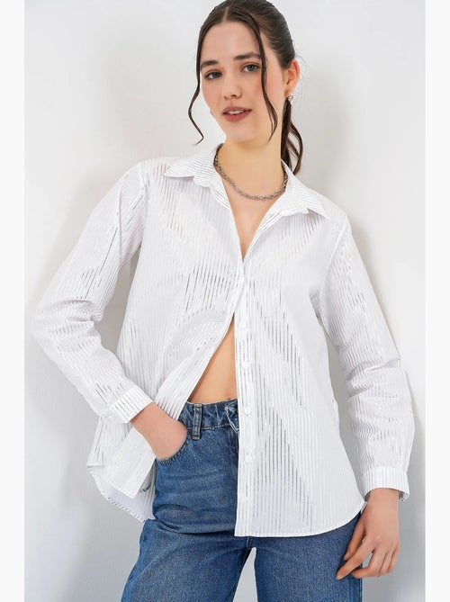 Chemise oversize imprimée à motif abstrait bdart - Kiabi Chemise oversize imprimée à motif abstrait bdart - Kiabi
