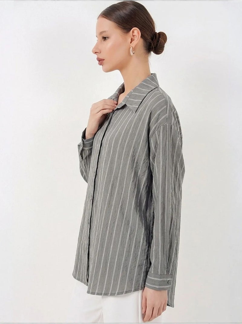 Chemise oversize texturée à rayures avec fermeture à boutons bdart Gris - Kiabi