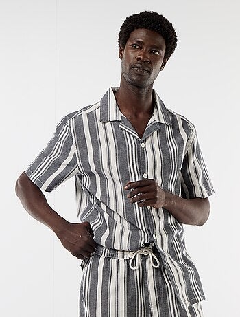 Chemise rayée à manches courtes