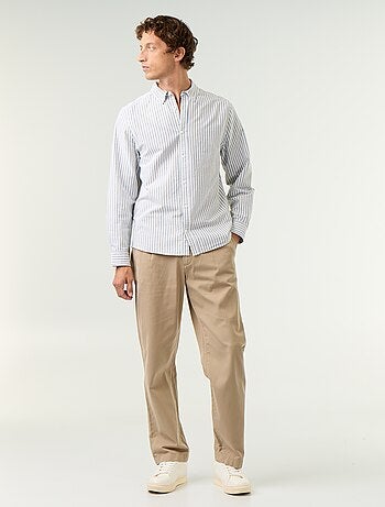 Chemise rayée avec col boutonné