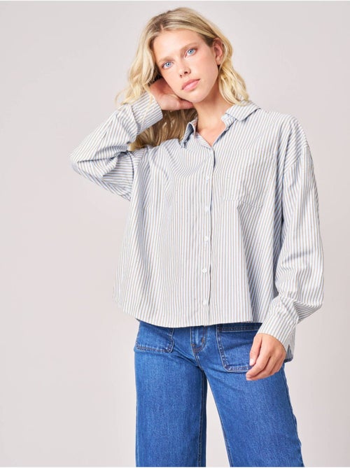 Chemise rayée femme avec détails brillants 'deeluxe' - Kiabi Chemise rayée femme avec détails brillants 'deeluxe' - Kiabi