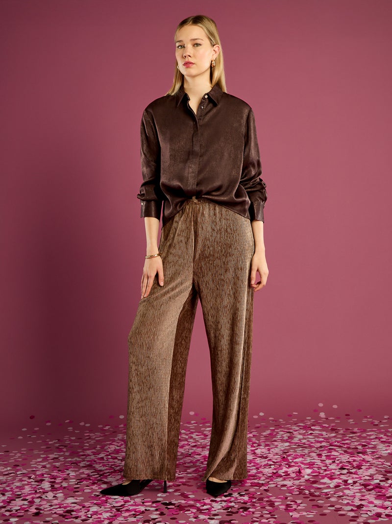 Chemise satinée coupe mi-longue unie Marron - Kiabi