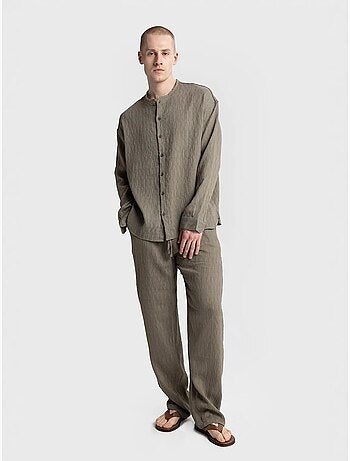 Chemise texturée à manches longues et col rond giesto