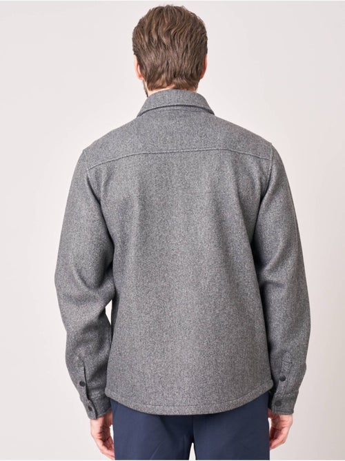 Chemise uni homme 'deeluxe' - Kiabi