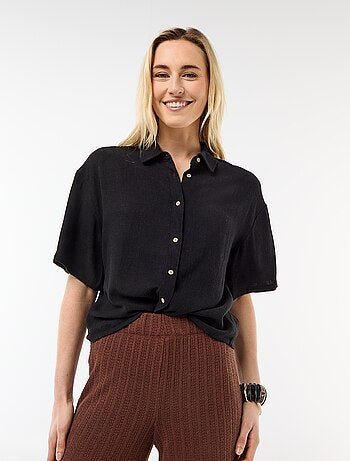Chemise unie à manches courtes