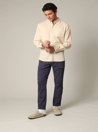 Chemise unie classique en lin avec manches longues et boutons 'Deeluxe'