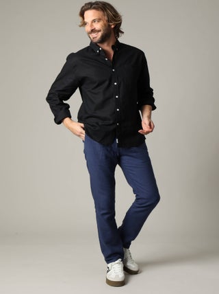 Chemise unie classique en lin avec manches longues et boutons 'Deeluxe'