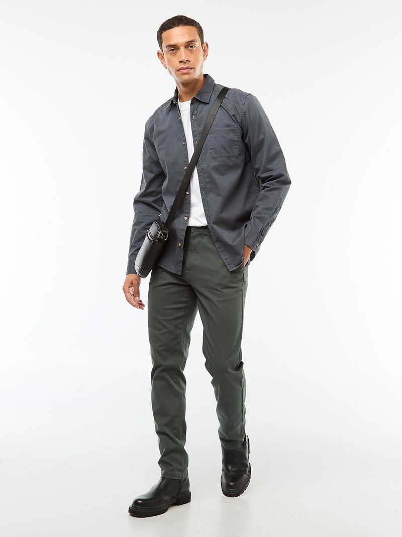 Chemise unie coupe droite / Regular fit Bleu - Kiabi