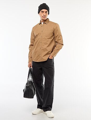 Chemise unie coupe droite / Regular fit