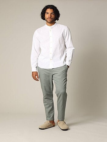 Chemise unie en lin avec col mao et manches longues 'Deeluxe'