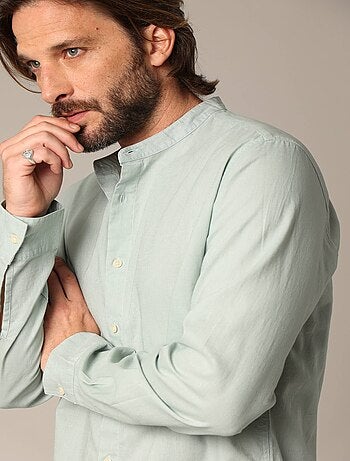 Chemise unie en lin avec col mao et manches longues 'Deeluxe'