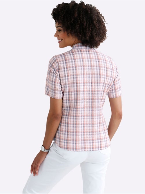 Chemisier à carreaux avec col chemise et manches courtes - Taille standard - Moda Vilona - Kiabi Chemisier à carreaux avec col chemise et manches courtes - Taille standard - Moda Vilona - Kiabi