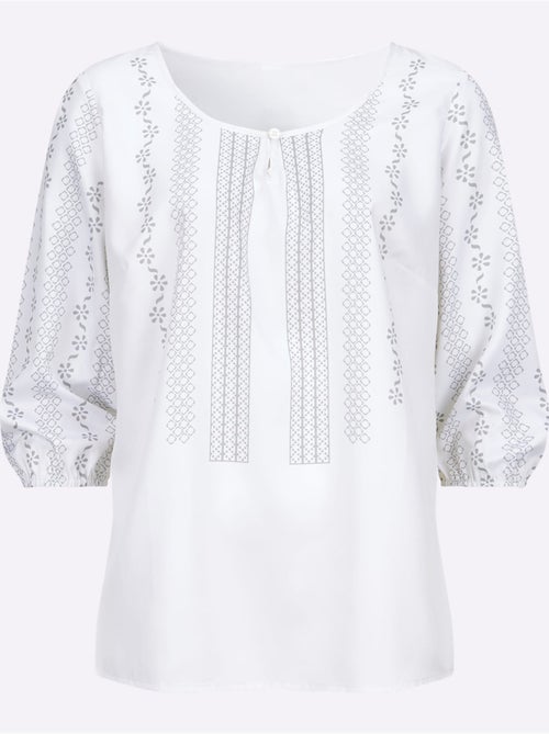 Chemisier à encolure goutte d'eau avec motif feuilles et manches 3/4 - taille standard - moda vilona - Kiabi Chemisier à encolure goutte d'eau avec motif feuilles et manches 3/4 - taille standard - moda vilona - Kiabi
