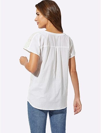 Chemisier à manches courtes avec broderie ajourée et col en V - Taille standard - Moda Vilona