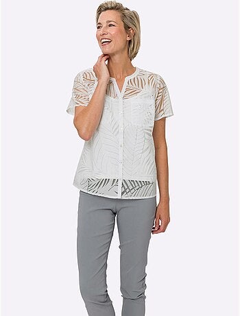 Chemisier à manches courtes avec encolure V et motifs tropicals - Taille standard - Moda Vilona