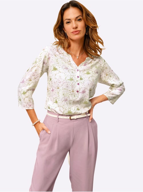 Chemisier à motifs floraux avec encolure V et manches 3/4 - Taille standard - Witt - Kiabi Chemisier à motifs floraux avec encolure V et manches 3/4 - Taille standard - Witt - Kiabi