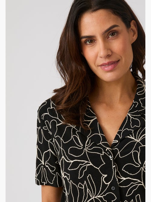 Chemisier crêpe brodé fleuri - Damart - Kiabi Chemisier crêpe brodé fleuri - Damart - Kiabi