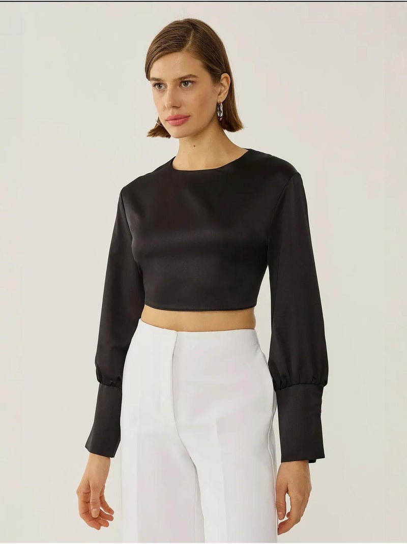 Chemisier demi-col roulé dos ouvert Noir - Kiabi