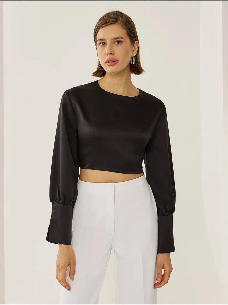 Chemisier demi-col roulé dos ouvert Noir - Kiabi