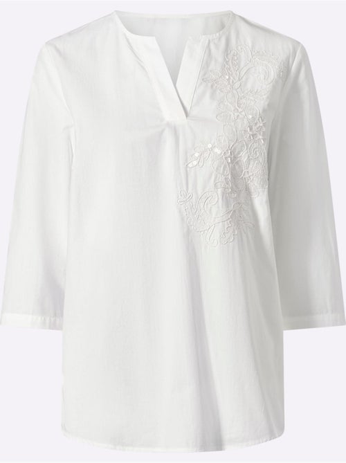 Chemisier En Coton Superbe Broderie Florale - Taille Standard - Helline - Kiabi Chemisier En Coton Superbe Broderie Florale - Taille Standard - Helline - Kiabi