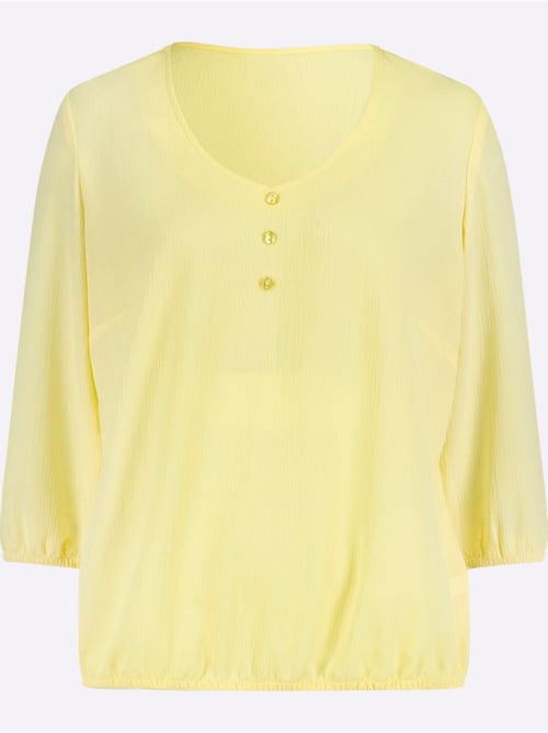 Chemisier en crêpe à col V arrondi et manches 3/4 - Taille standard - Moda Vilona - Kiabi Chemisier en crêpe à col V arrondi et manches 3/4 - Taille standard - Moda Vilona - Kiabi