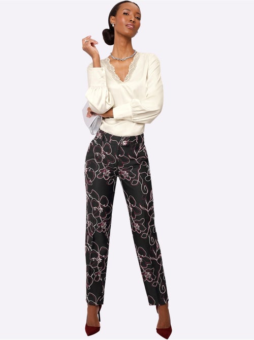 Chemisier En Satin En Polyester Recyclé - Taille Standard - Helline - Kiabi Chemisier En Satin En Polyester Recyclé - Taille Standard - Helline - Kiabi