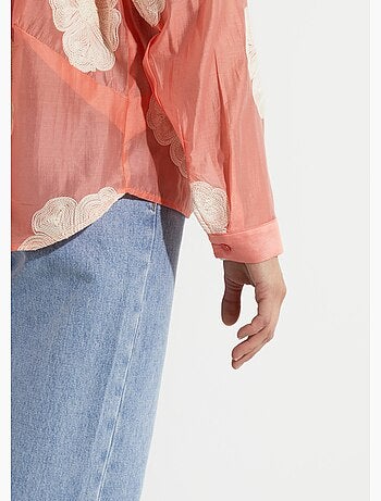 Chemisier en voile, broderies camelias