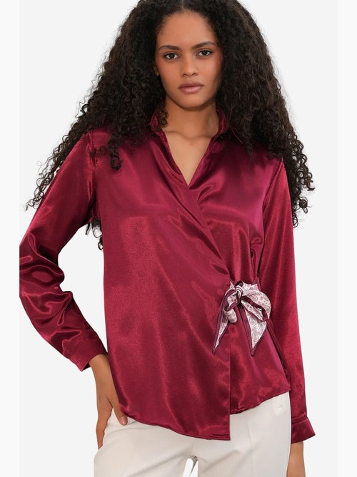 Chemisier femme en satin à nouer bdart - Kiabi Chemisier femme en satin à nouer bdart - Kiabi