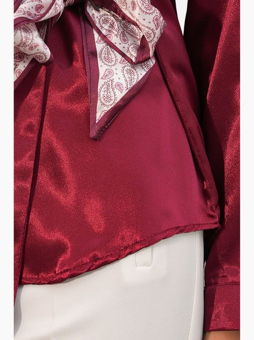 Chemisier femme en satin à nouer bdart - Kiabi Chemisier femme en satin à nouer bdart - Kiabi