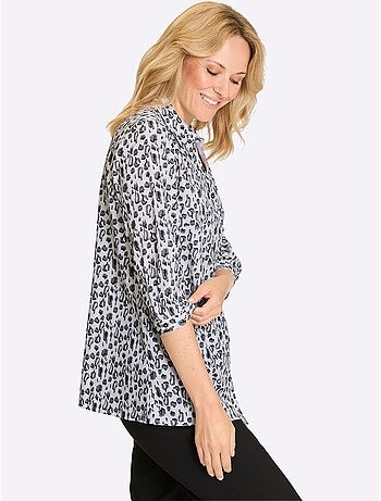 Chemisier long à col chemise et manches 3/4 avec motifs léopard - Taille standard - Moda Vilona