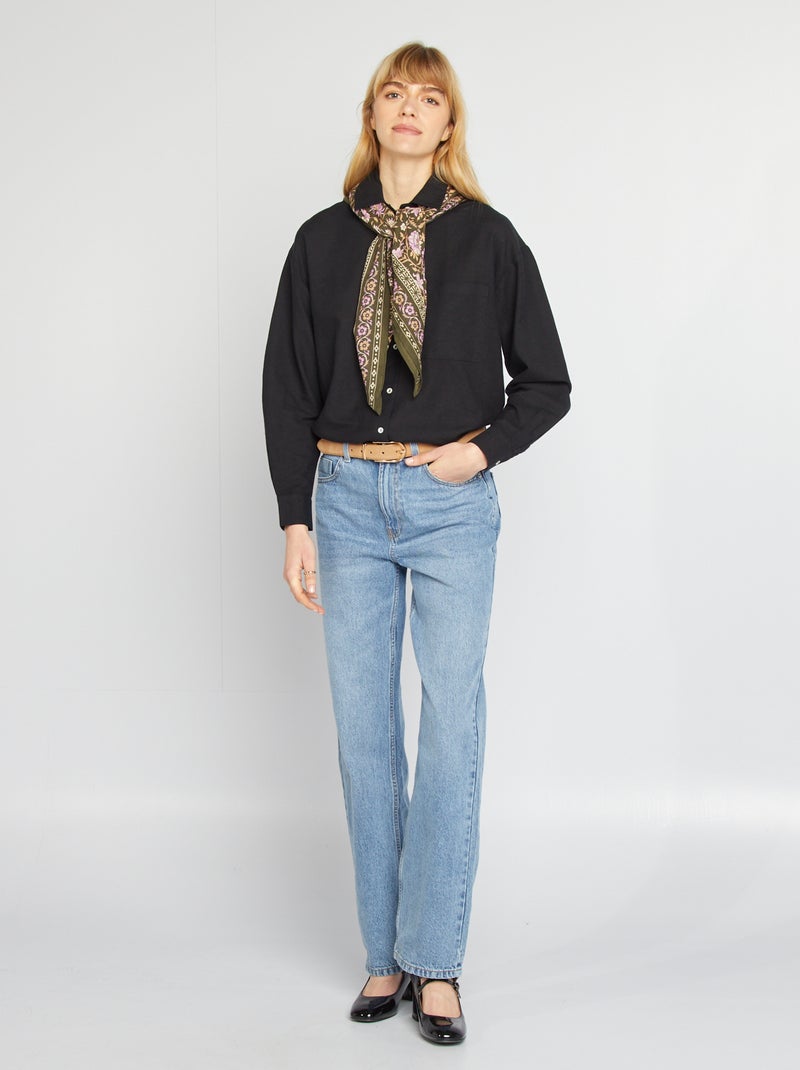 Chemisier long avec poche poitrine avec 20% de lin noir - Kiabi