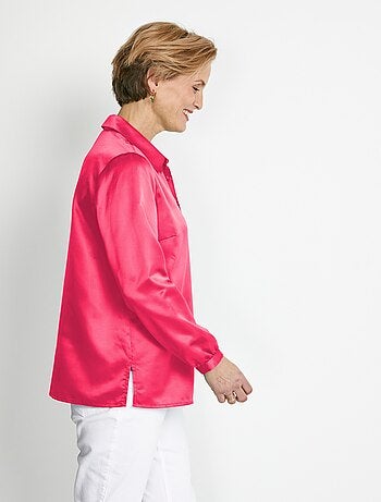 Chemisier long droit boutonné en satin