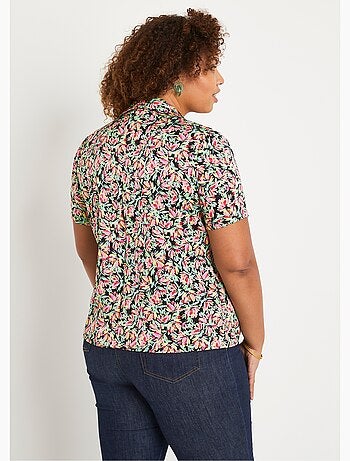 Chemisier manches courtes satin fleuri
