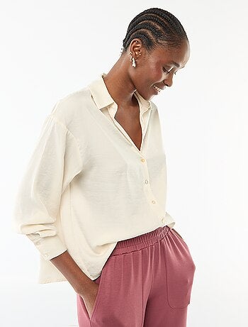 Chemisier manches longues en satin uni