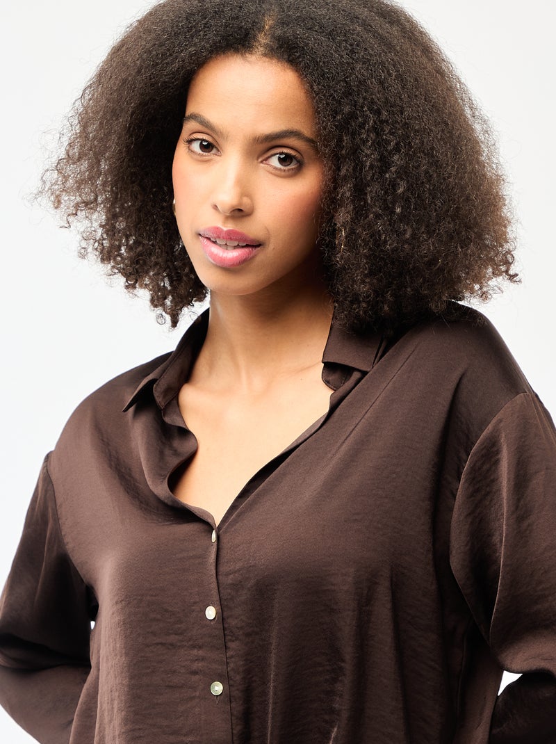 Chemisier manches longues en satin uni Marron - Kiabi