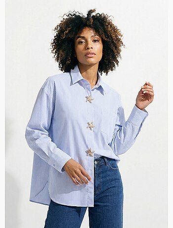 Chemisier rayé + 3 broches métal étoile