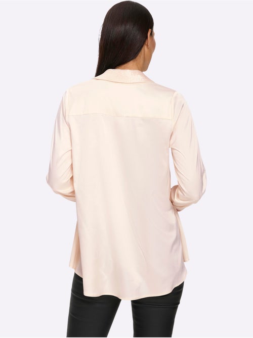 Chemisier Superbes Perles Fantaisie - Taille Standard - Helline - Kiabi Chemisier Superbes Perles Fantaisie - Taille Standard - Helline - Kiabi