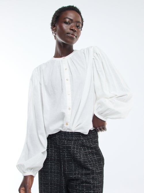 chemisier uni avec manches longues bouffantes - Kiabi