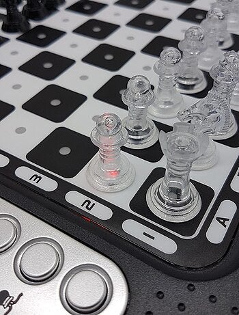 ChessMan FX jeu d'échecs magnétique & électronique