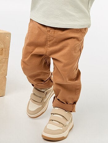 Chino droit en coton stretch