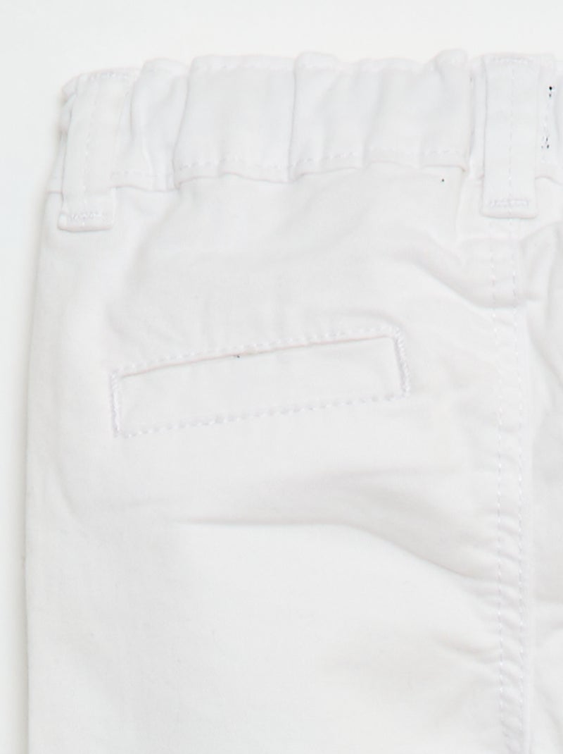 Chino droit en coton stretch Blanc - Kiabi