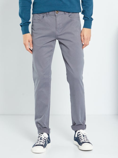 Chino slim 5 poches - L32 - Kiabi Chino slim 5 poches - L32 - Kiabi