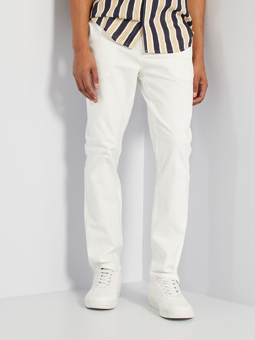 Chino slim blanc Kiabi 15.00€