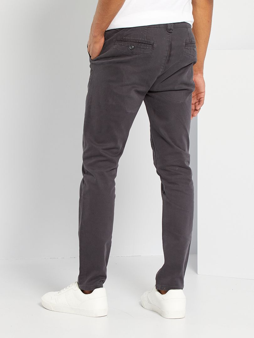 Chino slim délavé gris foncé Kiabi 15.00€