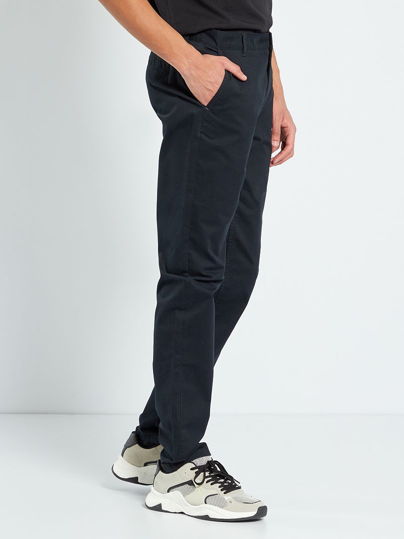 Chino slim L38 +1m95 Noir Kiabi 10.00€
