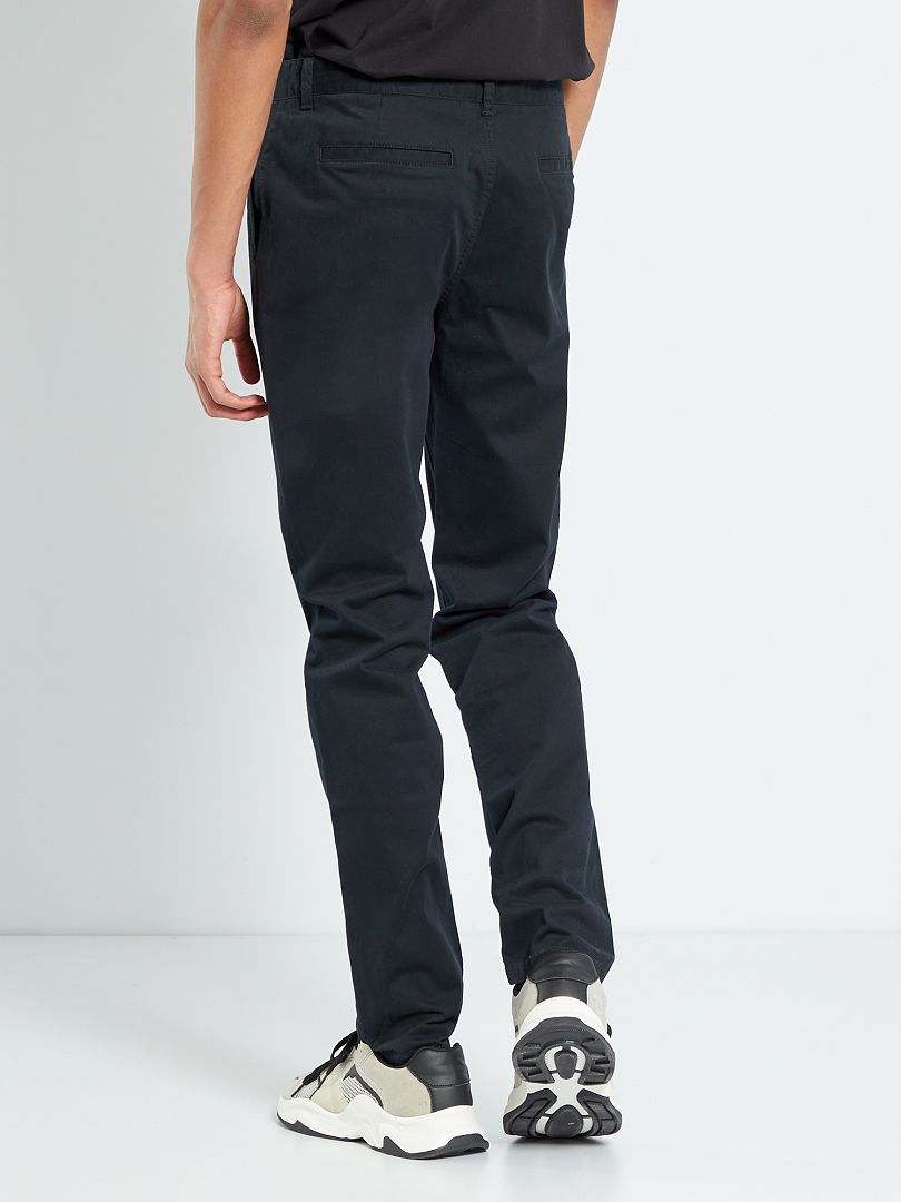 Chino slim L38 +1m95 Noir Kiabi 10.00€